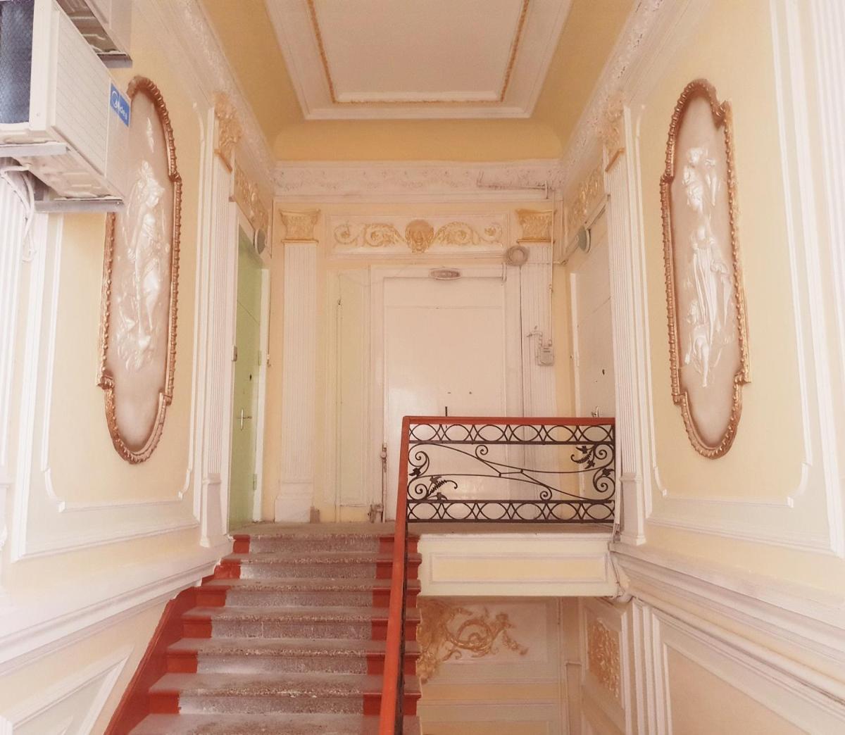 Central Apartment "Ameliya" Baku Exterior photo